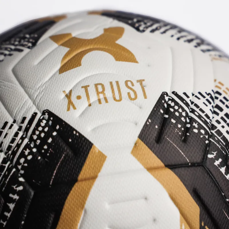 PELOTA DE FOOTBALL X-TRUST - PRO GOLD