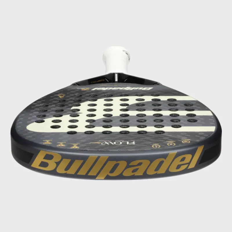 PALETA BULLPADEL FLOW LEGEND W 26