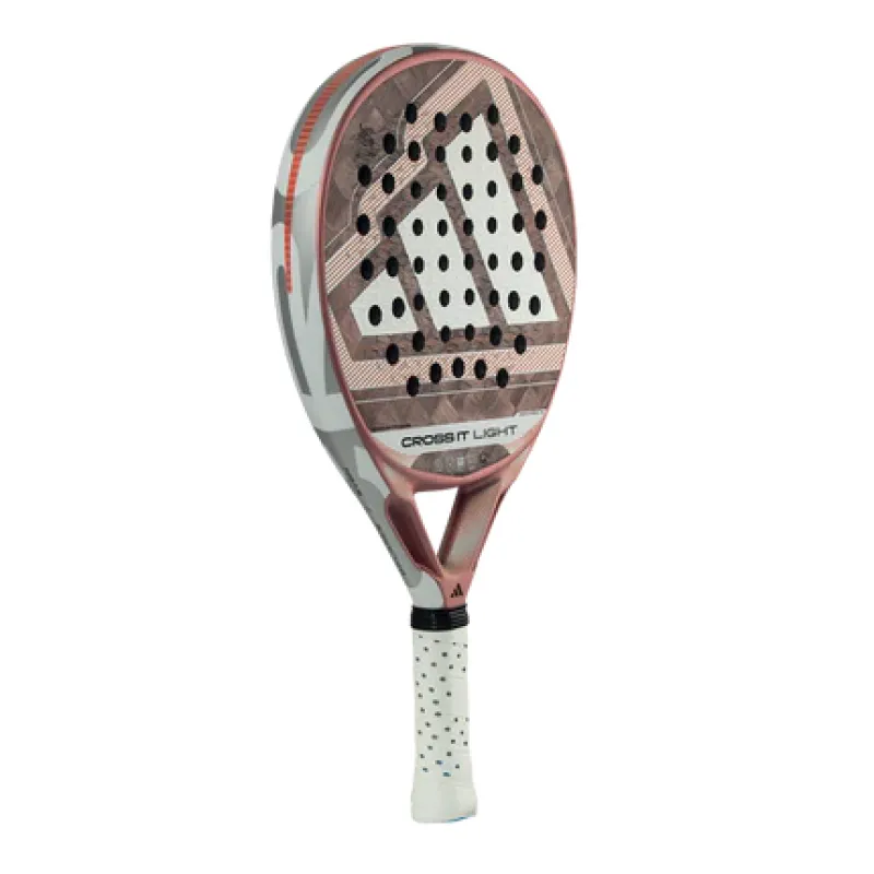 Paleta Adidas Cross It Light 2026, Marta Ortega.